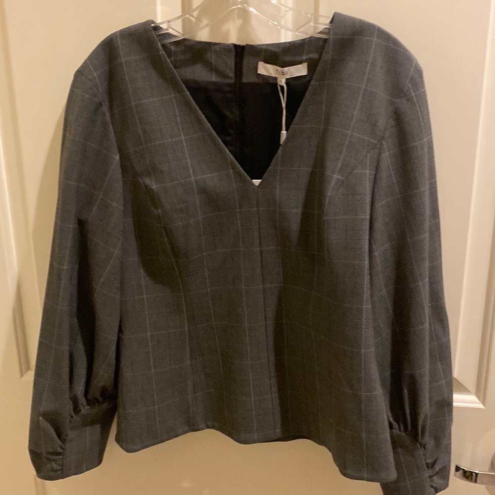 Puff sleeve blouse